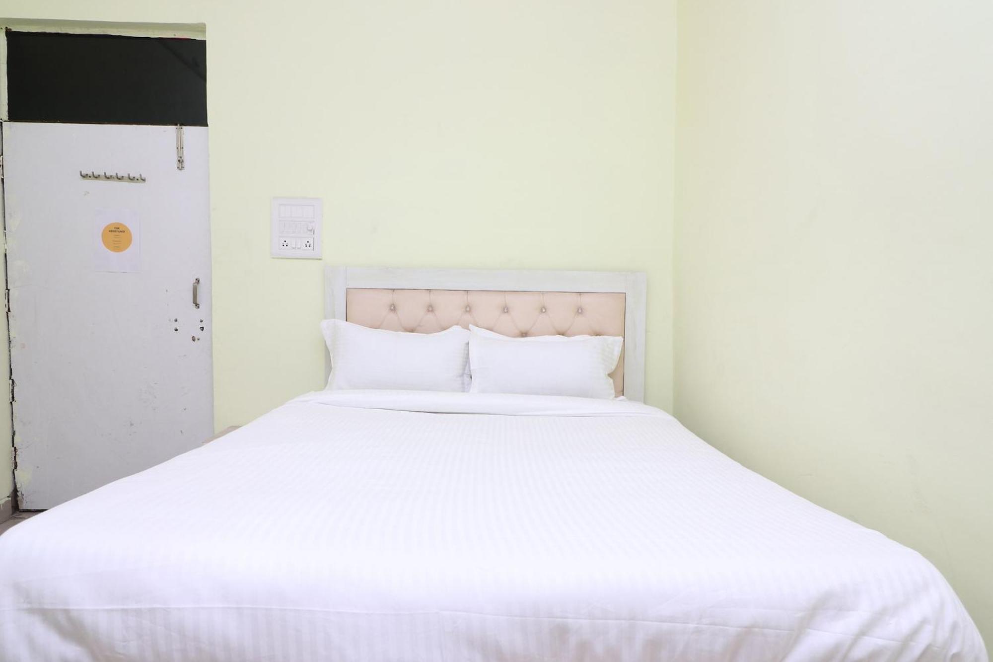 Hotel O Mulaqat Dadri Eksteriør billede